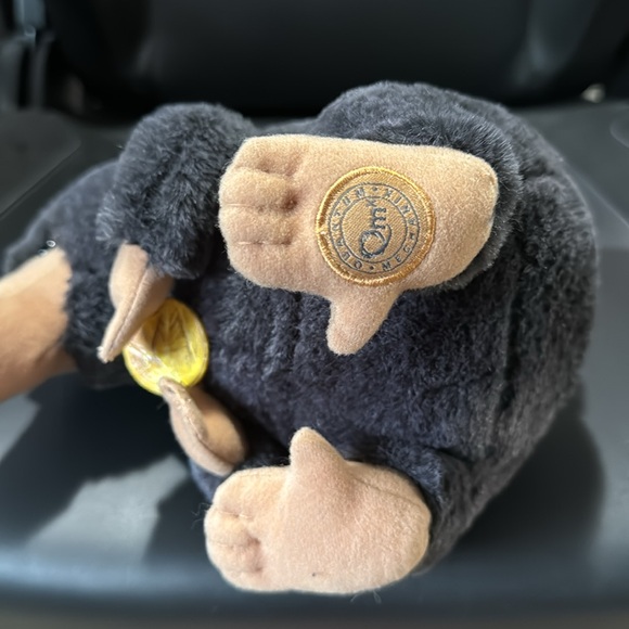 The Noble Collection Fantastic Beasts Niffler Plush - Picture 6 of 6